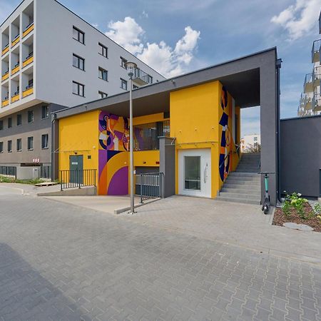 Exclusive Apartment With Balcony & Parking Wroclaw By Renters Prestige Exterior photo